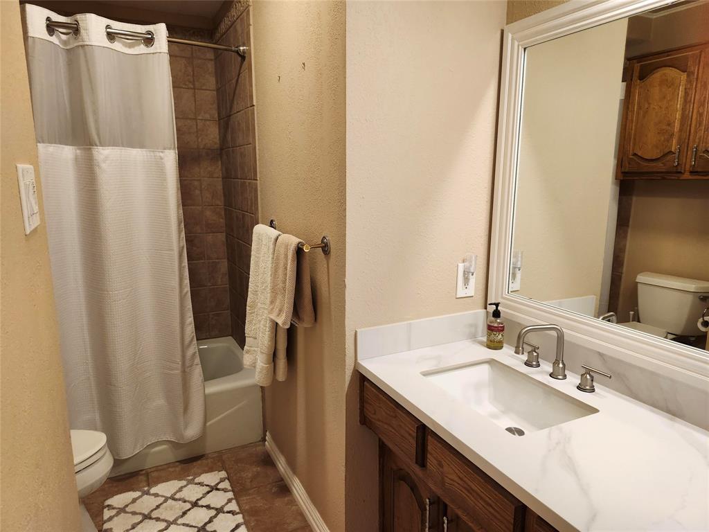 2112 Hunters Ridge Carrollton, TX 75006 - Photo 18 of 21