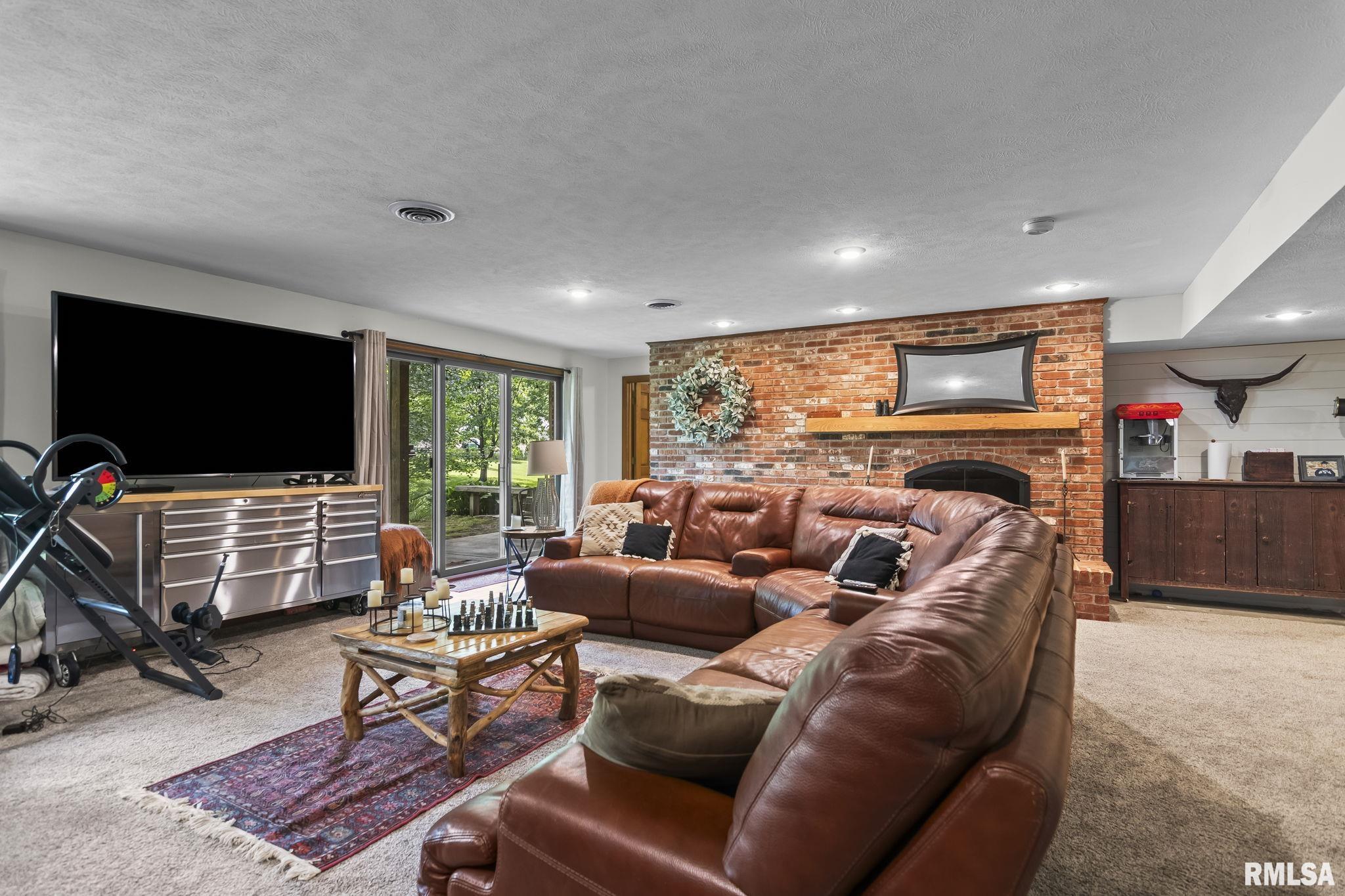 4856 Oak Hill Road Rochester, IL 62563 - Photo 36 of 54