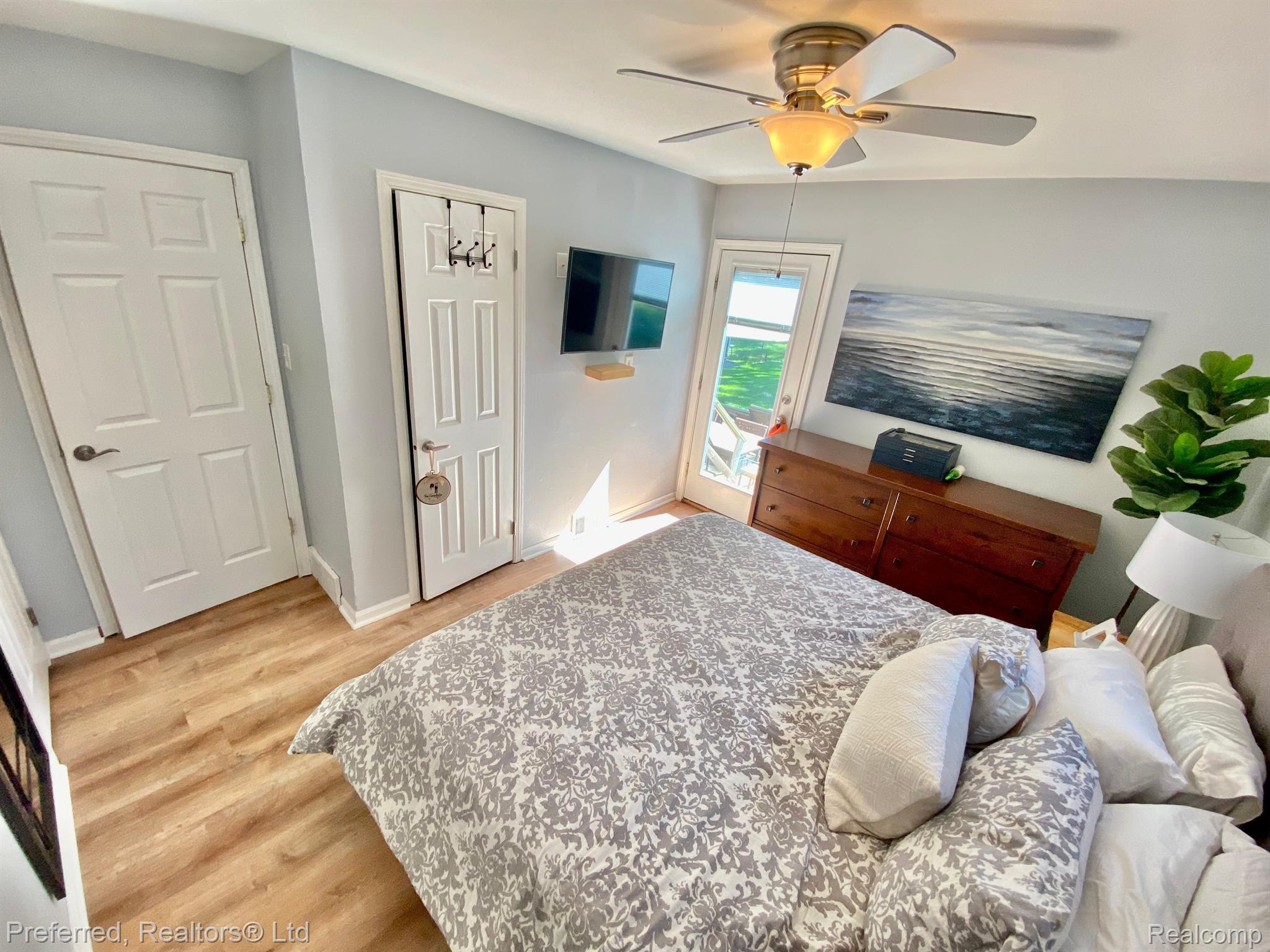 1520 Cheltenham Road Birmingham, MI 48009 - Photo 15 of 30 Gallery Image 15