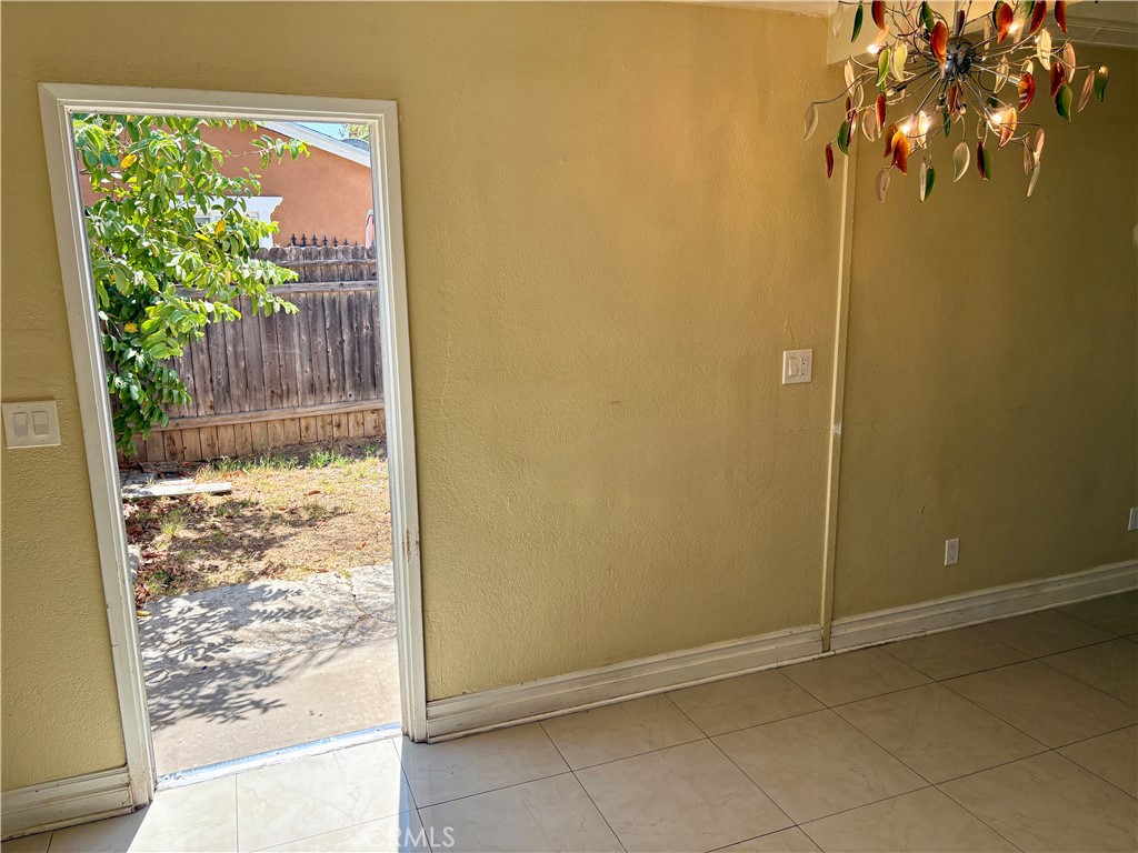 5580 Noble Street Riverside, CA 92503 - Photo 24 of 54 Gallery Image 24