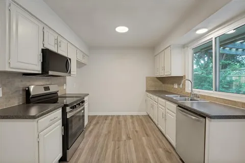 $2,290 | 2208 Placid Drive, Carrollton, TX 75007