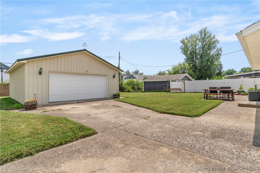2916 Meadowlark Road Jeffersonville, IN 47130 - Photo 31 of 31 Gallery Image 31