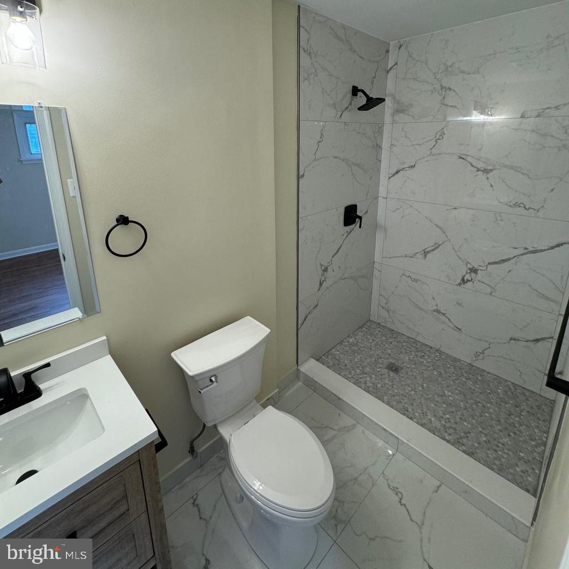 7441 Long Pine Drive Springfield, VA 22151 - Photo 21 of 24 Master Bathroom