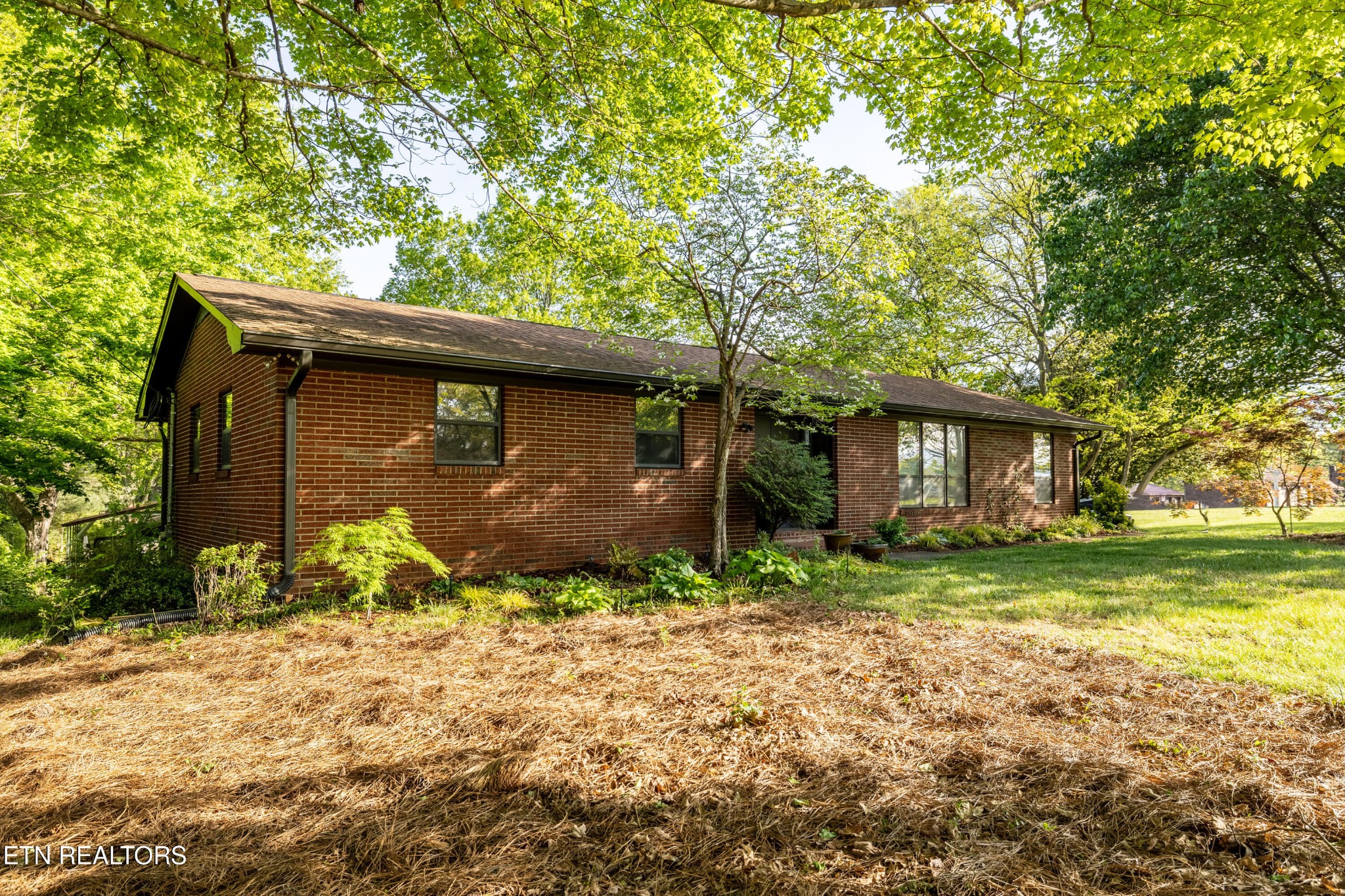 2815 Sevierville Road Maryville, TN 37804 - Photo 37 of 43 Gallery Image 37
