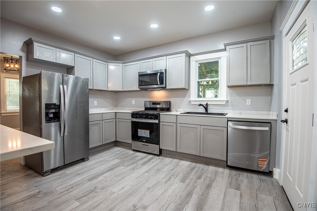 533 William Street Rome, NY 13440 - Photo 9 of 28