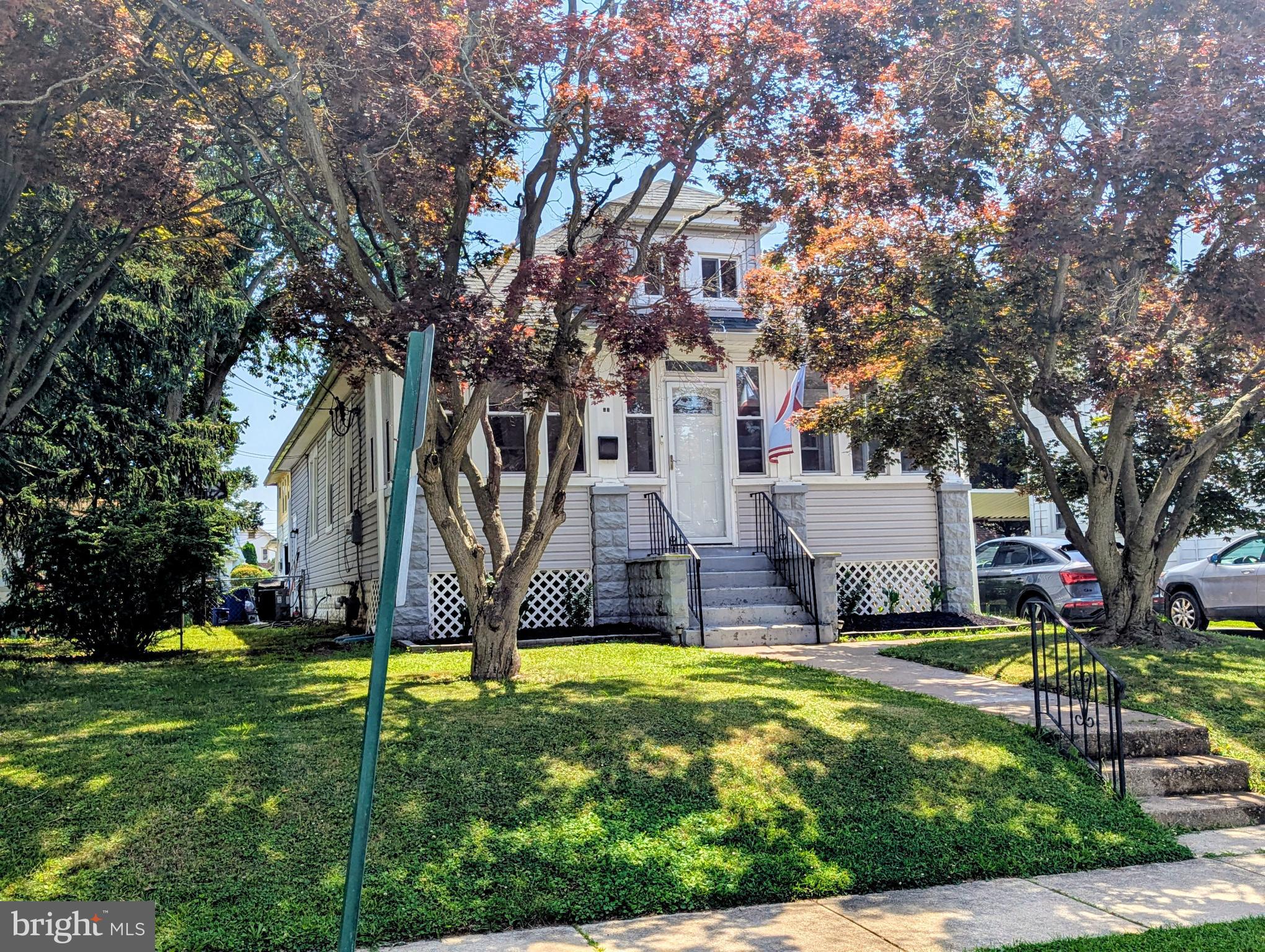 53 East Chelton Road Brookhaven, PA 19015 - Photo 31 of 31 Front view