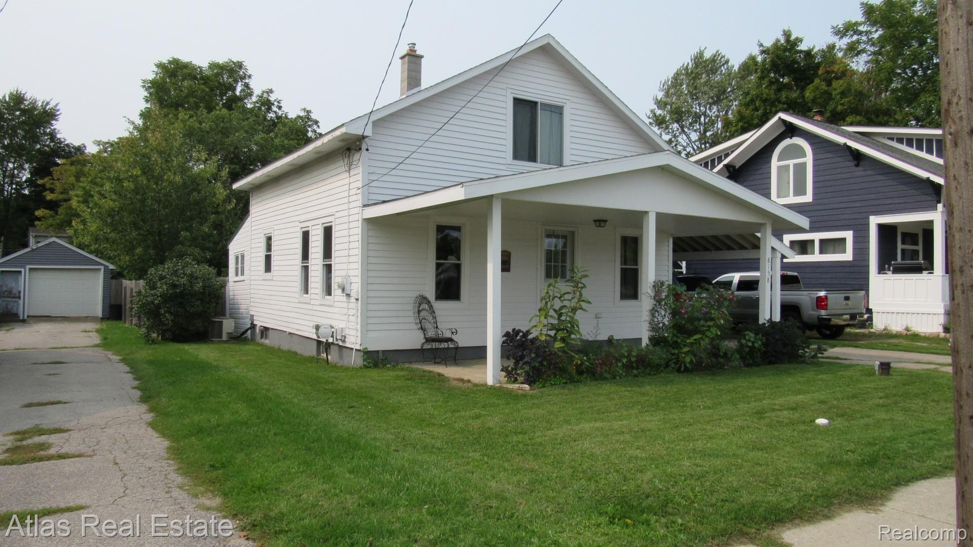 8158 South State Road Goodrich, MI 48438 - Photo 3 of 23 IMG_2645.JPG