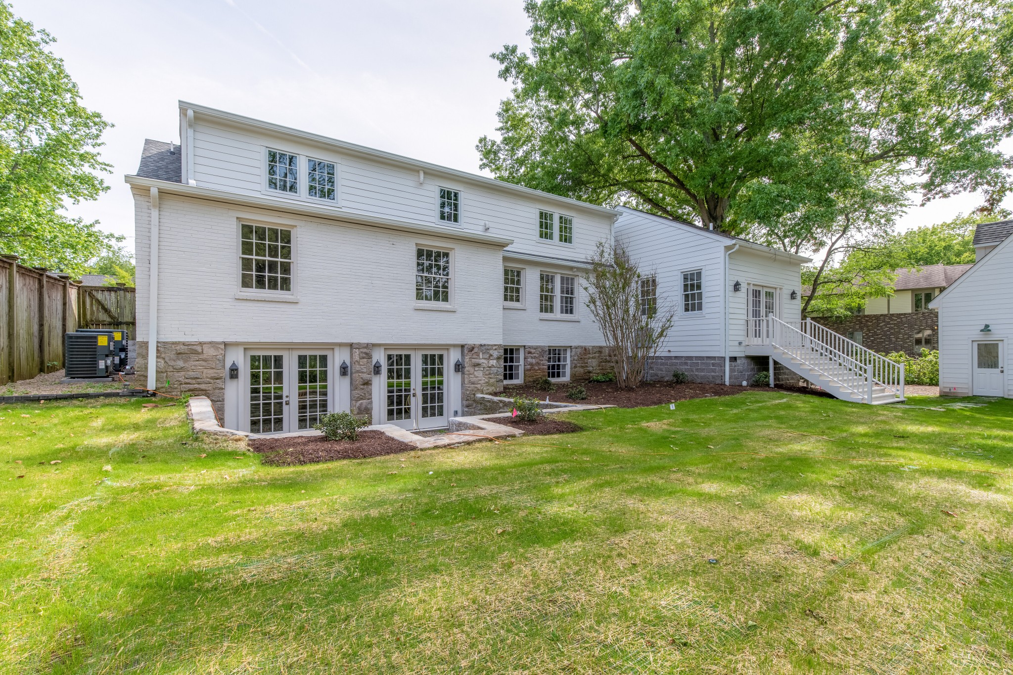 249 Lauderdale Road Nashville, TN 37205 - Photo 8 of 66 a front view of house with yard and seating area
