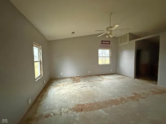 $65,000 | 127 South Ford Street, Hartford City, IN 47348