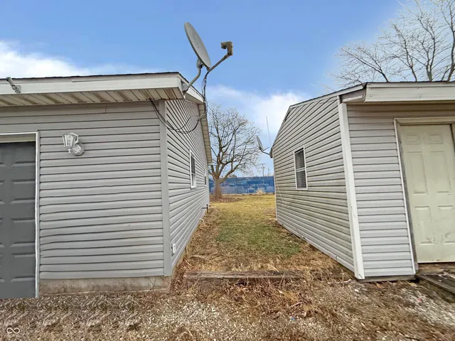 $65,000 | 127 South Ford Street, Hartford City, IN 47348