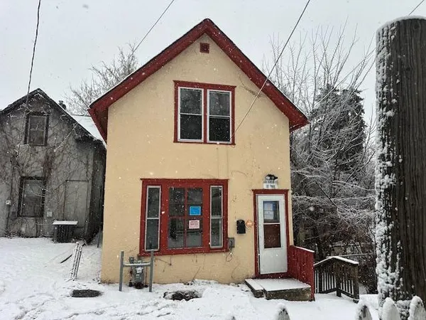 $39,900 | 856 Euclid Street, St. Paul, MN 55106