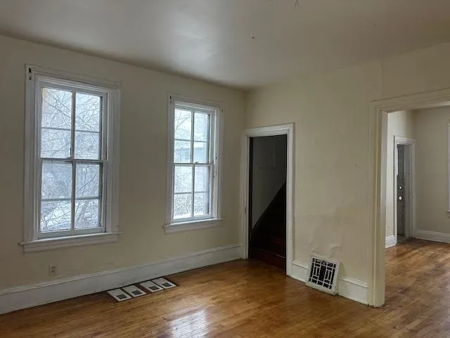 $89,900 | 856 Euclid Street, St. Paul, MN 55106