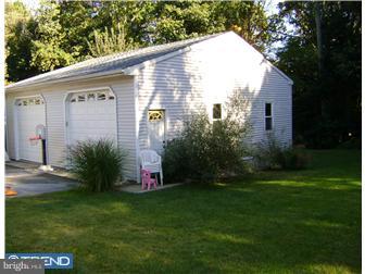 724 Pine Ridge Road Media, PA 19063 - Photo 12 of 12 Garage