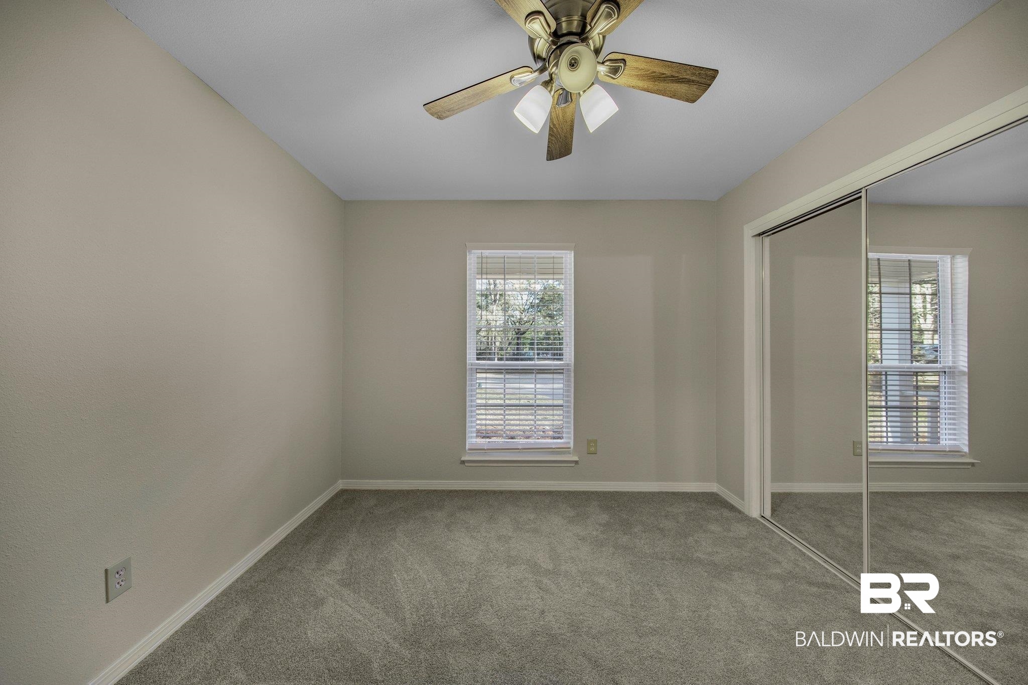 2100 Luckner Court Mobile, AL 36618 - Photo 33 of 49