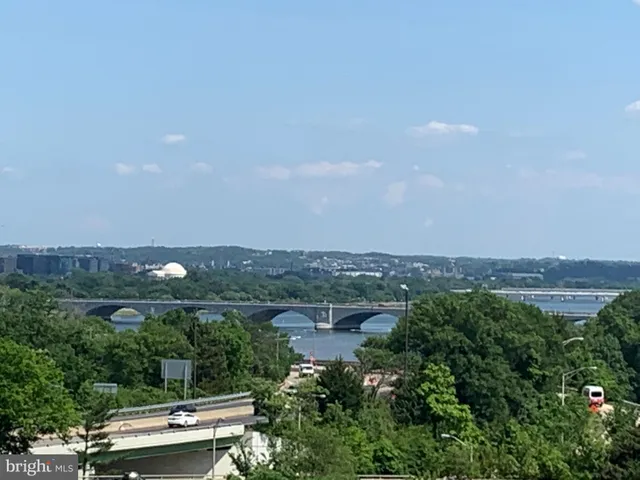 $2,150 | 1121 Arlington Boulevard, Unit 418, Arlington, VA 22209