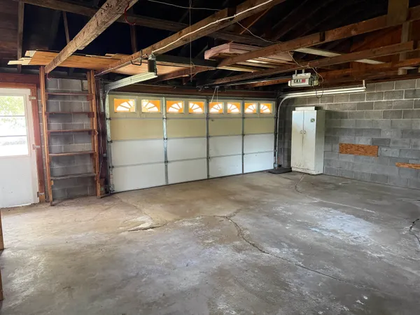 $68,000 | 3018 West Beaver Road, Freeport, IL 61032