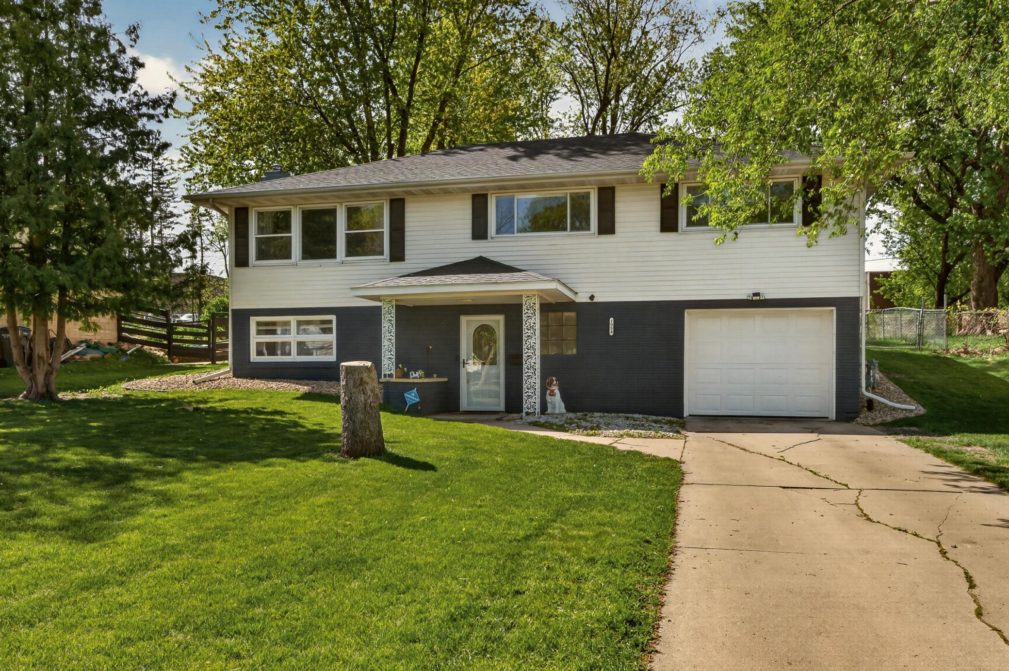 1954 15th Avenue Northwest Rochester, MN 55901 - Photo 1 of 1 Gallery Image 1