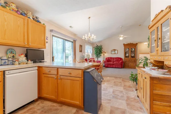 $265,000 | 401 Hunters Green, Evansville, IN 47711