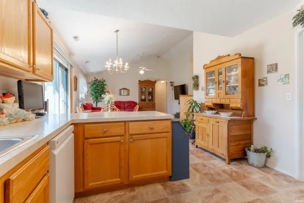 $265,000 | 401 Hunters Green, Evansville, IN 47711