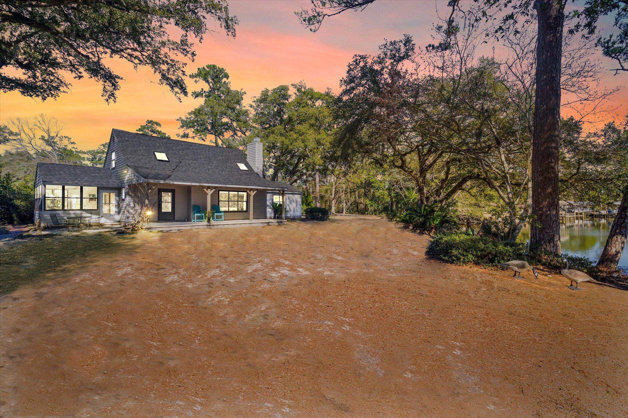 7195 Riverview Lane Foley, AL 36535 - Photo 2 of 45