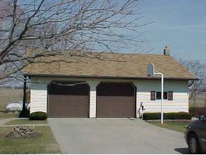 2044 East 8th Road Bourbon, IN 46504 - Photo 2 of 3