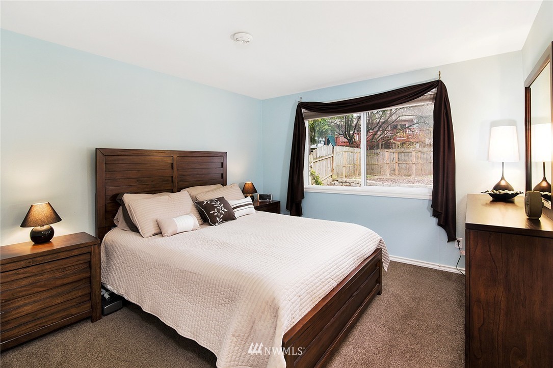 504 221st Street Southwest Bothell, WA 98021 - Photo 17 of 25