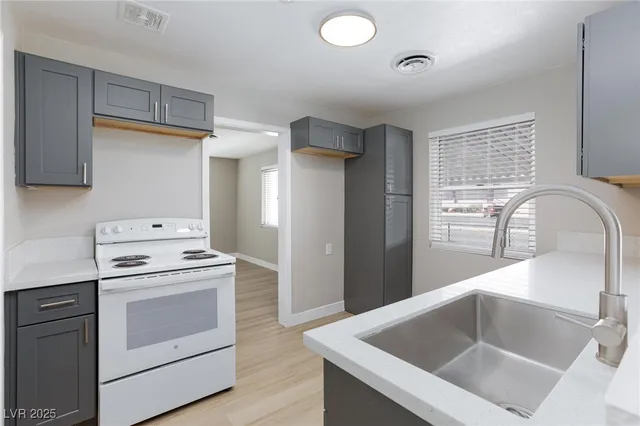 $2,200 | 1300 East Nelson Avenue, North Las Vegas, NV 89030