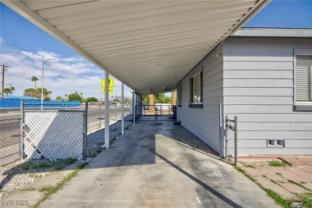 $2,200 | 1300 East Nelson Avenue, North Las Vegas, NV 89030