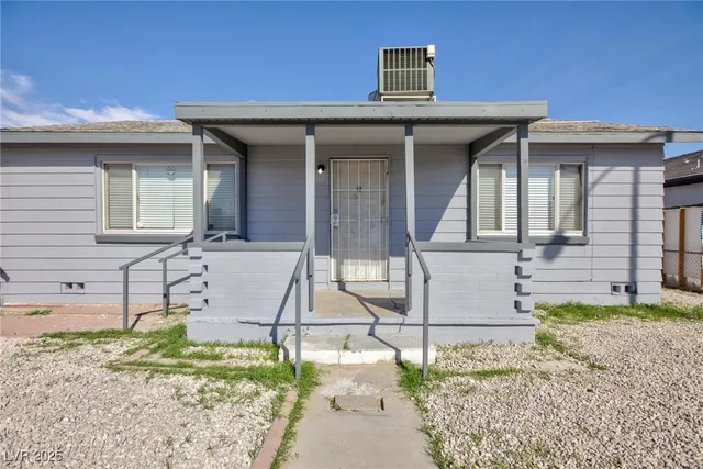 $2,200 | 1300 East Nelson Avenue, North Las Vegas, NV 89030