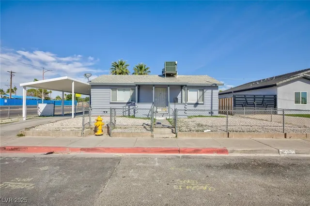 $2,200 | 1300 East Nelson Avenue, North Las Vegas, NV 89030