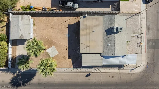 $2,200 | 1300 East Nelson Avenue, North Las Vegas, NV 89030