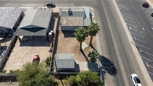 $2,200 | 1300 East Nelson Avenue, North Las Vegas, NV 89030