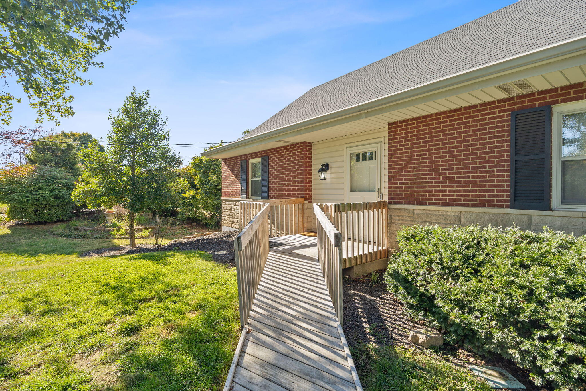 714 Dudley Road Edgewood, KY 41017 - Photo 4 of 44