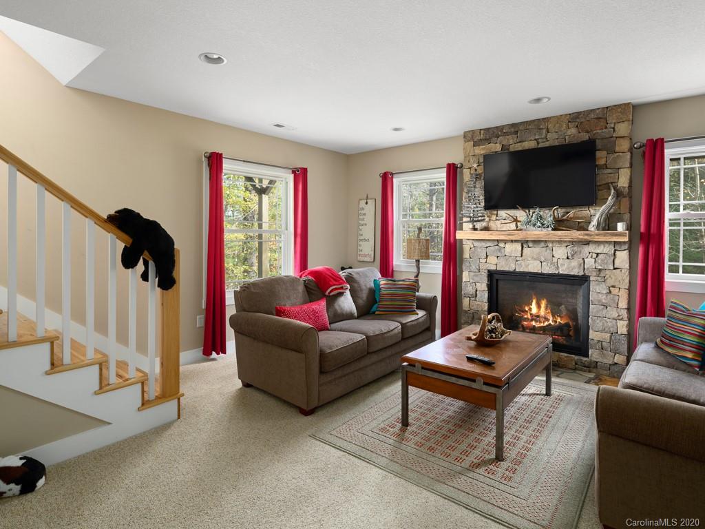 166 Cold Springs Road Hendersonville, NC 28792 - Photo 18 of 27