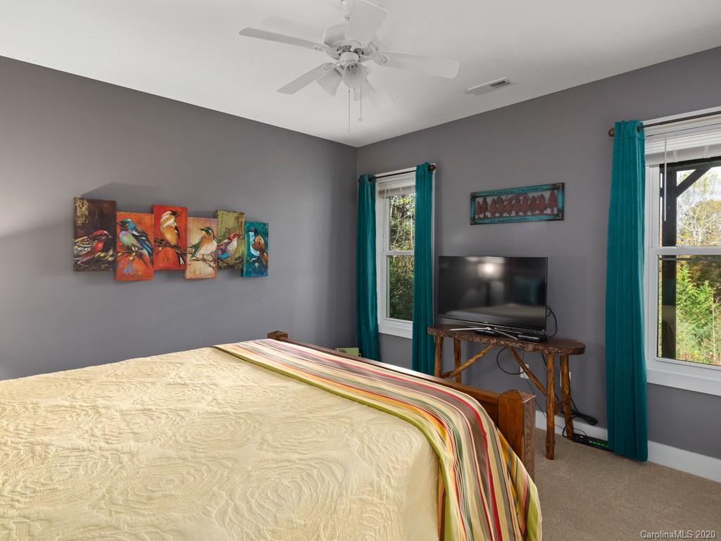 166 Cold Springs Road Hendersonville, NC 28792 - Photo 20 of 27