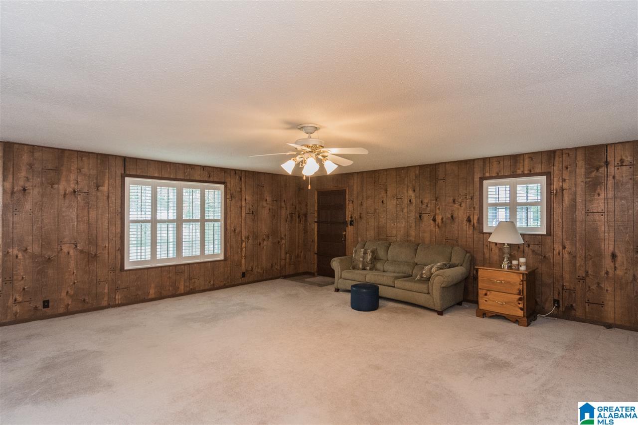 340 10th Street Pleasant Grove, AL 35127 - Photo 16 of 38