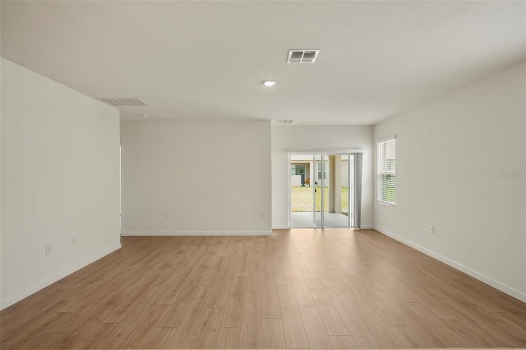 2893 House Finch Road Harmony, FL 34773 - Photo 7 of 52