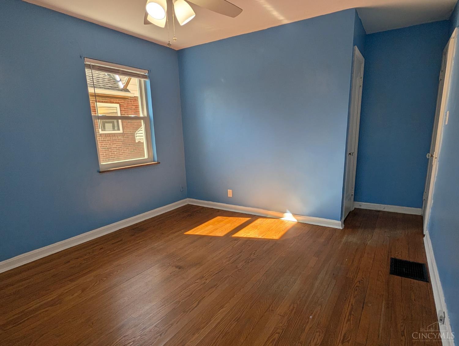 6656 Plainfield Road Silverton, OH 45236 - Photo 22 of 49