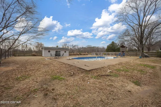 $320,000 | 720 East Park Street, Alamo, TN 38001