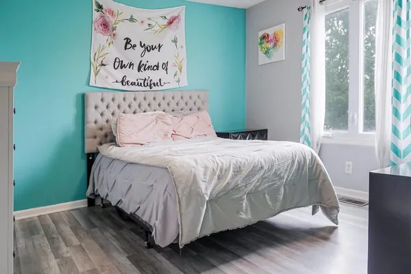 $374,900 | 5065 Spinnaker Lane, Unit E, Crown Point, IN 46307