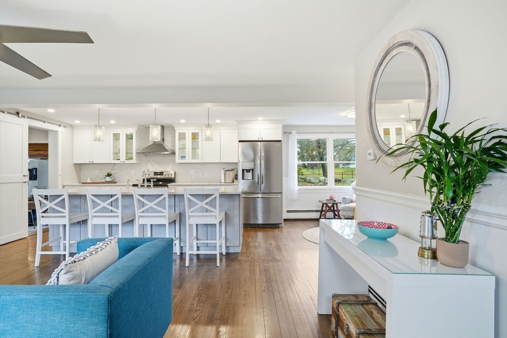 37 Utility Road Scituate, MA 02066 - Photo 3 of 27