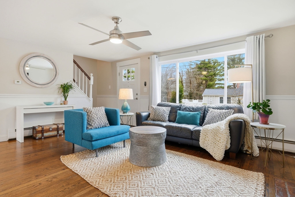 37 Utility Road Scituate, MA 02066 - Photo 4 of 27