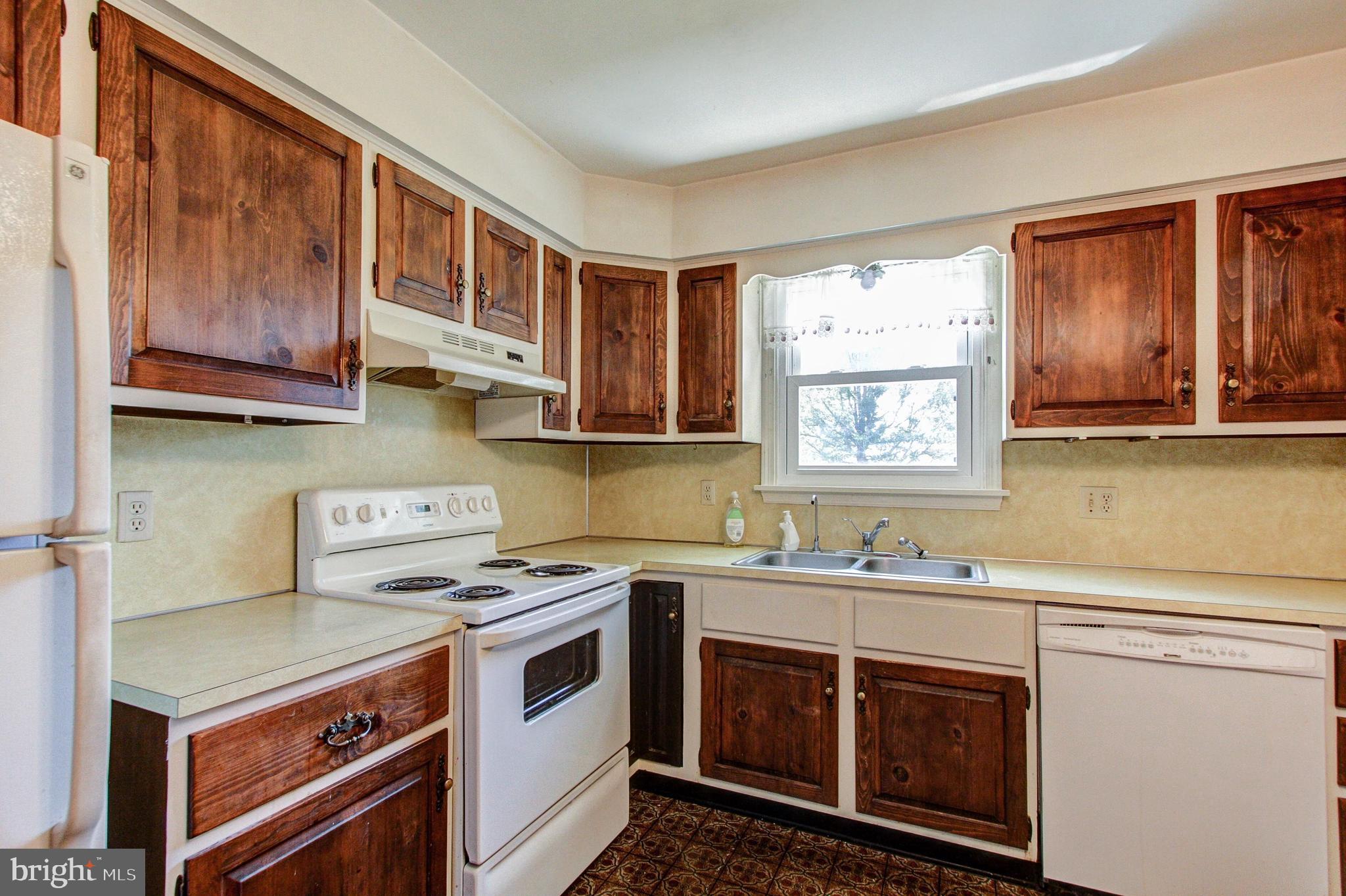 548 Halteman Road Souderton, PA 18964 - Photo 9 of 33 Gallery Image 9