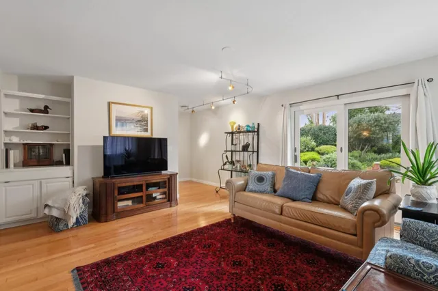 $1,999,000 | 336 Miramontes Avenue, Half Moon Bay, CA 94019