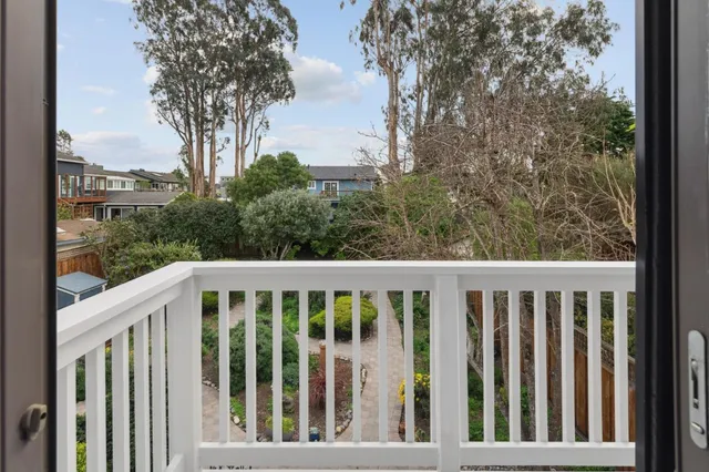 $1,999,000 | 336 Miramontes Avenue, Half Moon Bay, CA 94019
