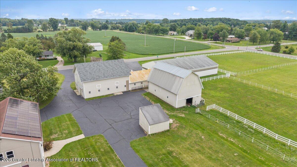 2061 North Williamston Road Williamston, MI 48895 - Photo 86 of 100 014-Media Jett -08