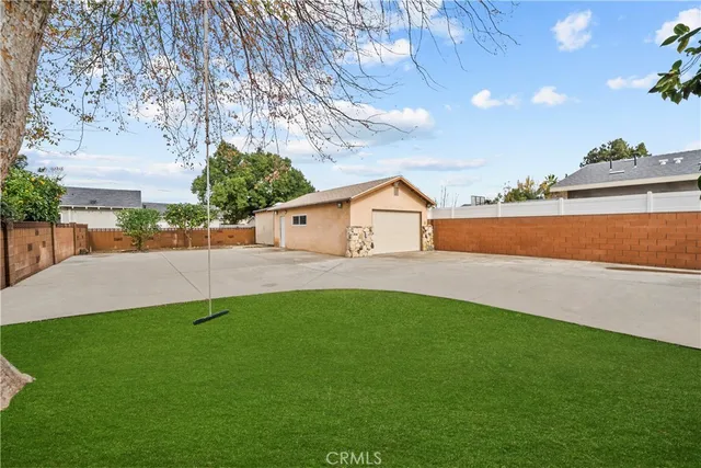 $750,000 | 23065 16th Street, Newhall, CA 91321