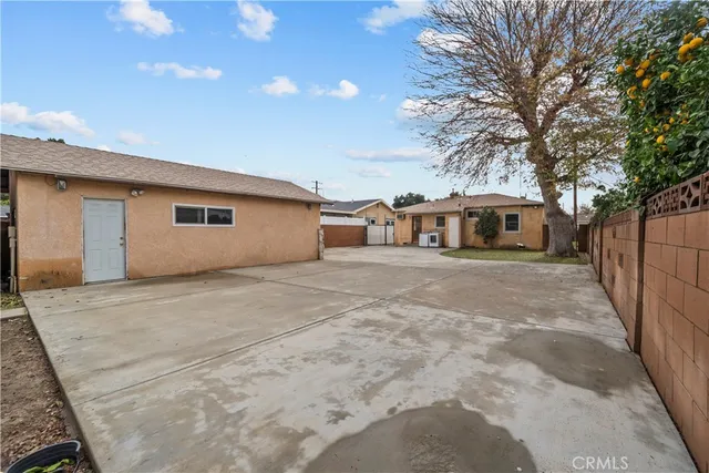 $750,000 | 23065 16th Street, Newhall, CA 91321