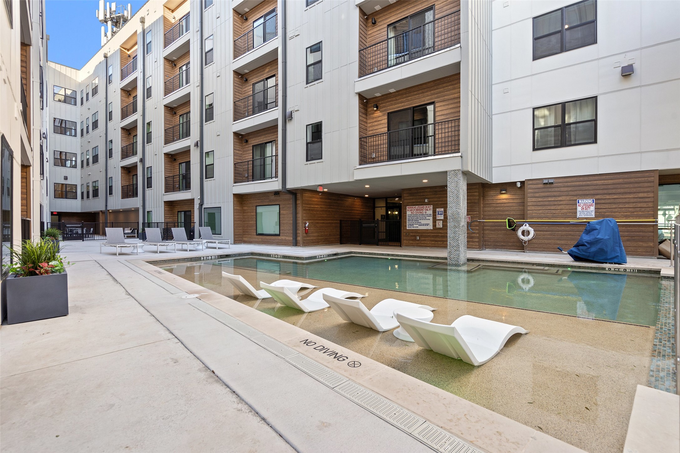 2500 Longview Street, Unit 222 Austin, TX 78705 - Photo 22 of 38