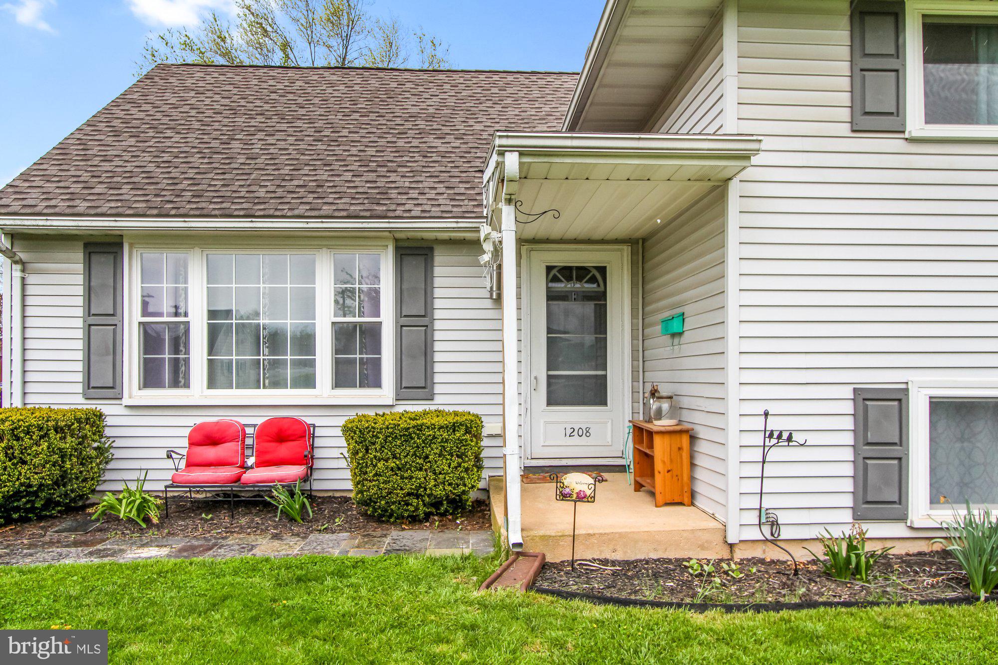 1208 Devers Road York, PA 17404 - Photo 2 of 28